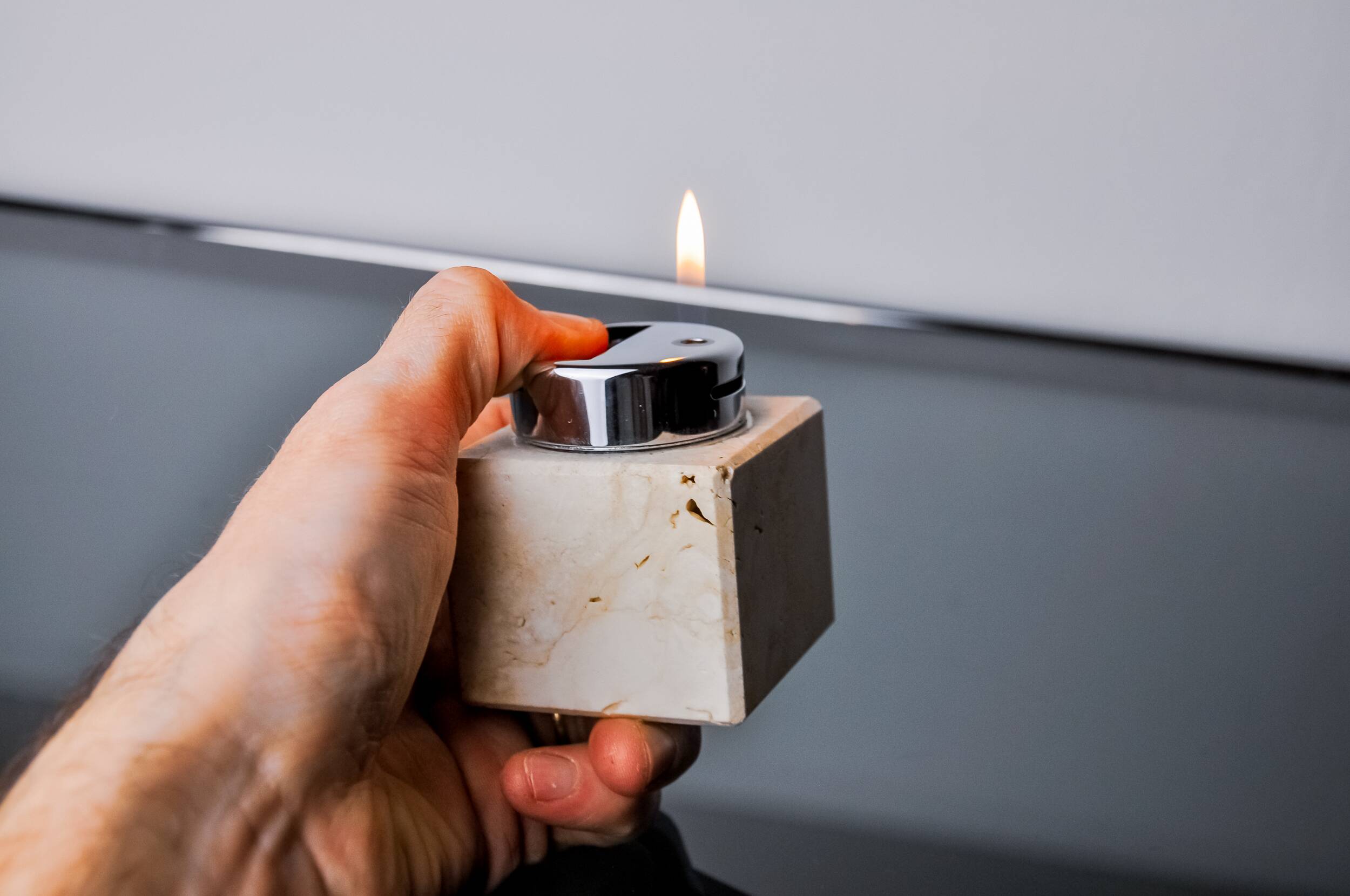 Brutalist lighter by Fratelli Mannelli, travertine, Italy, 1970