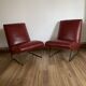Paire de fauteuils vintage rouge bordeaux