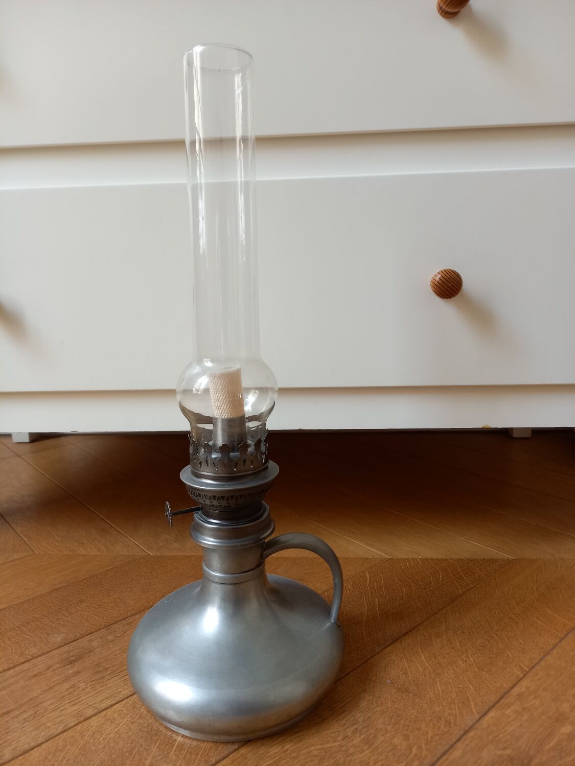 Oil lamp