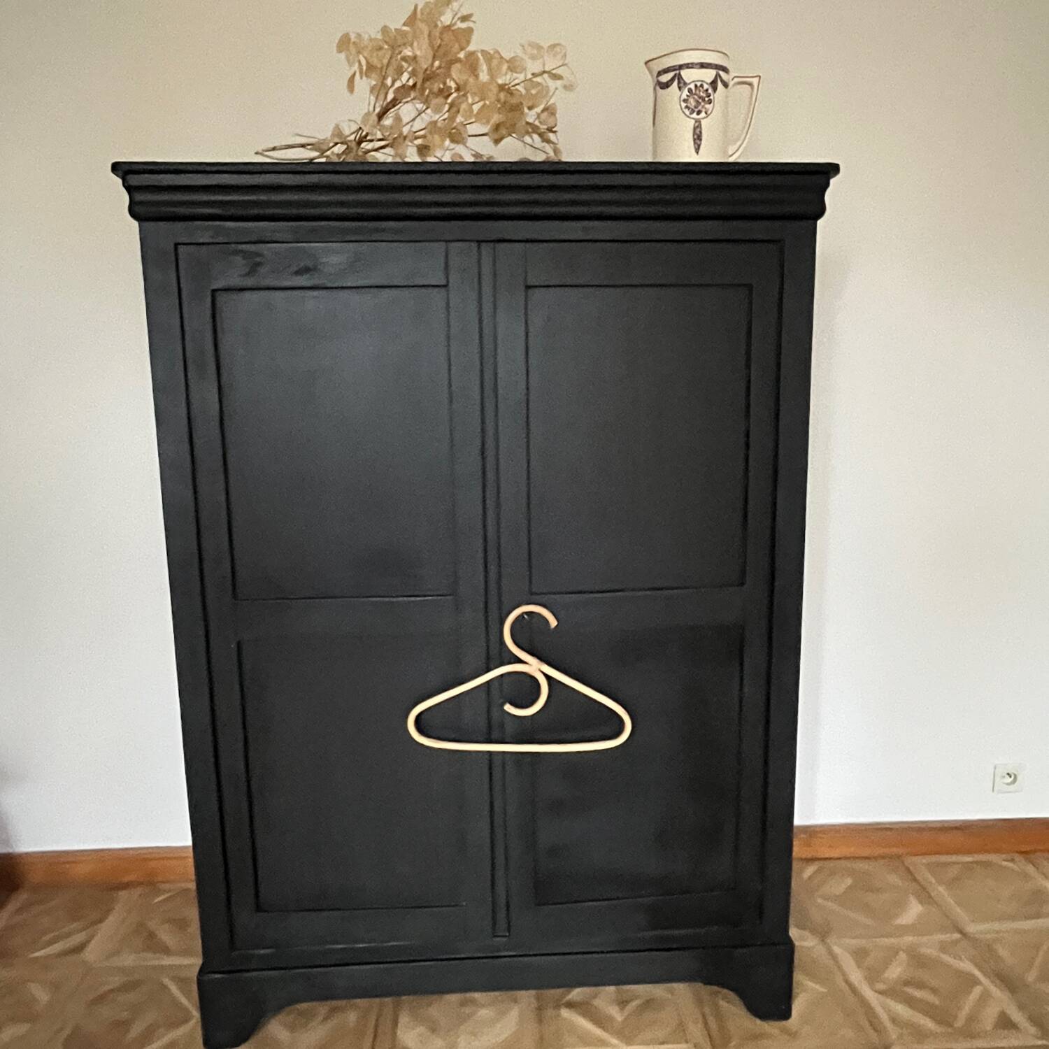 Parisian black velvet wardrobe