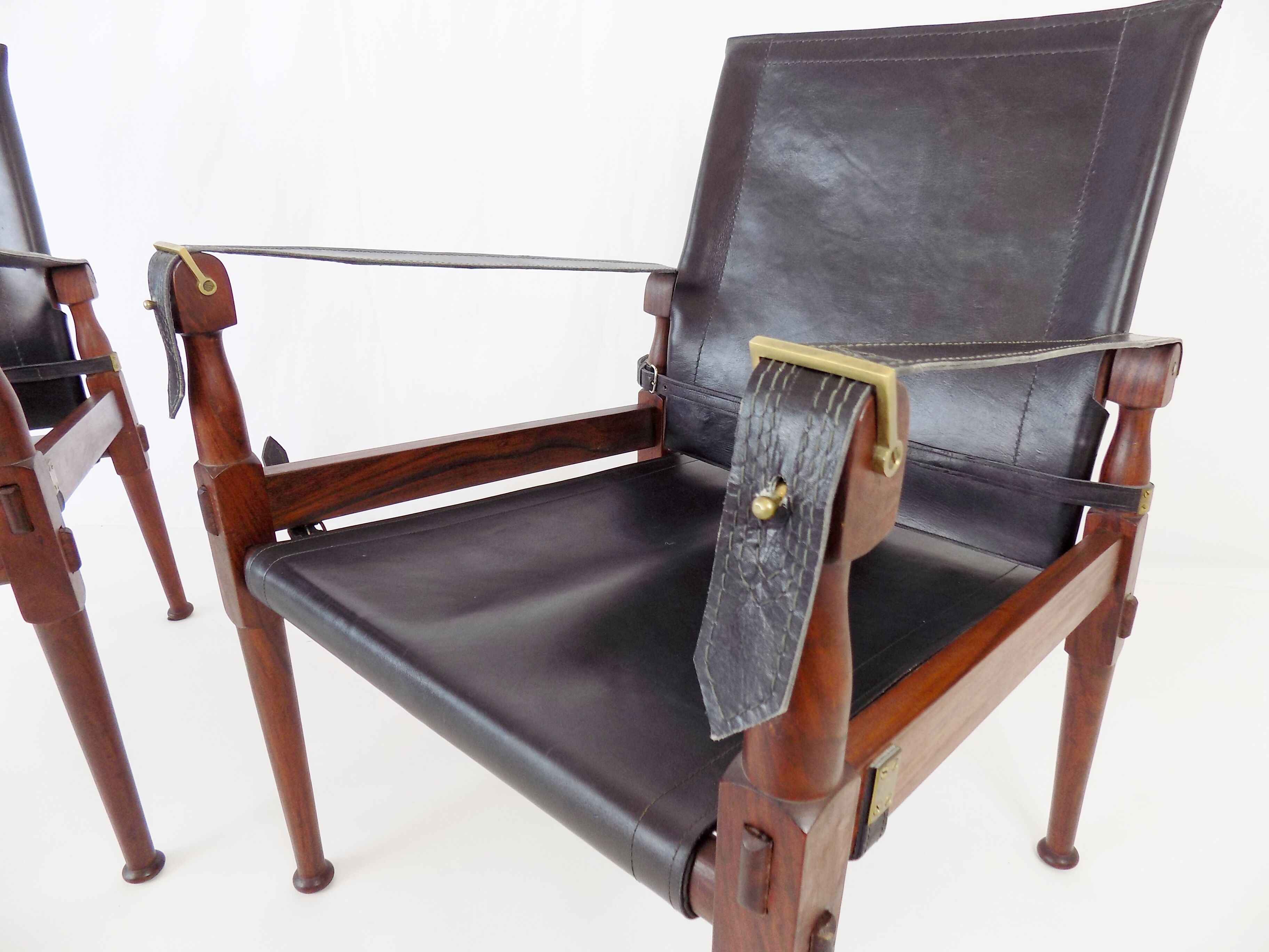 Hayat Safari Roorkee Campaign chairs set of 2