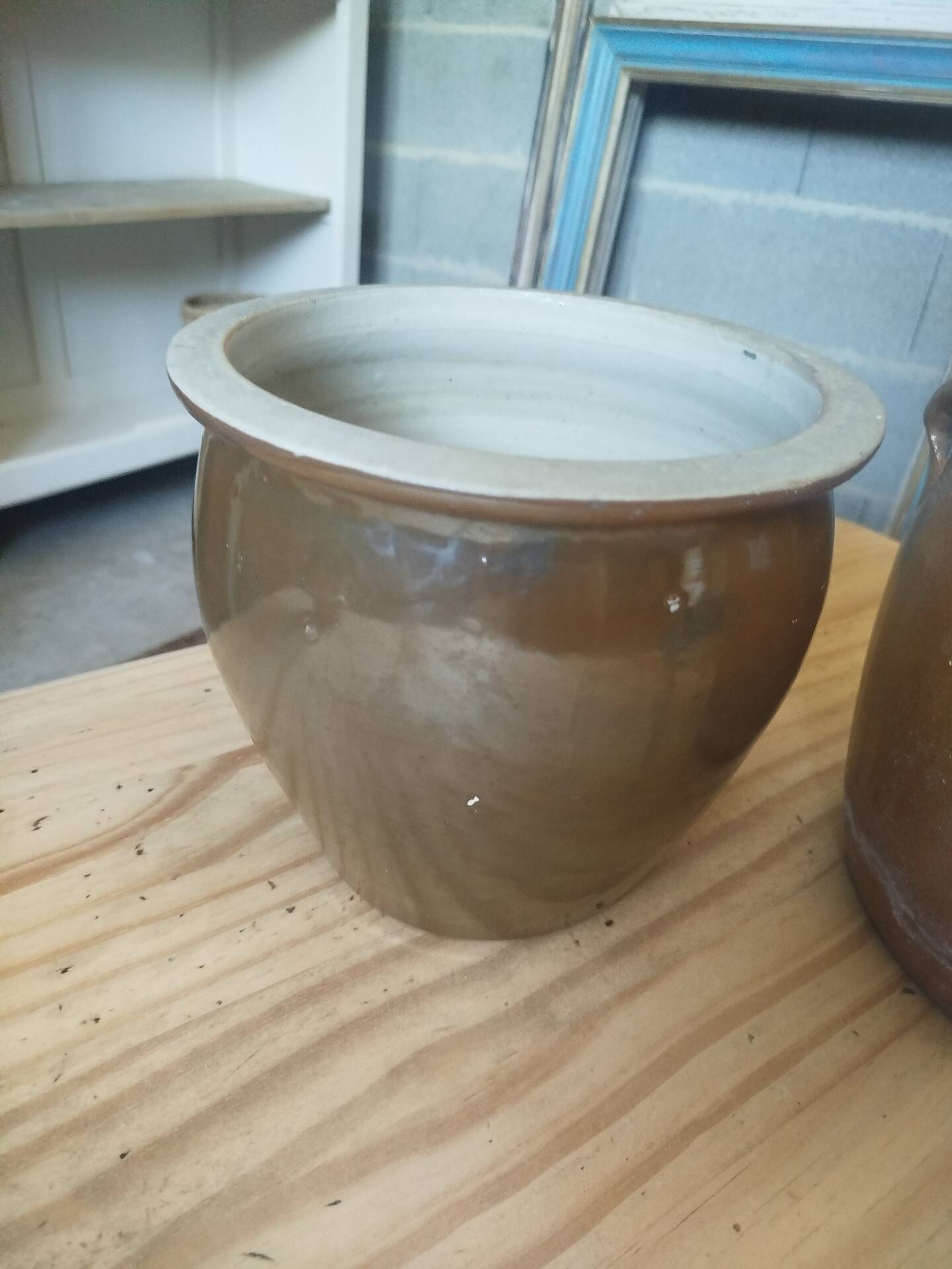 Table grease pot