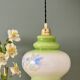 Suspension globe vintage en opaline blanche et verte