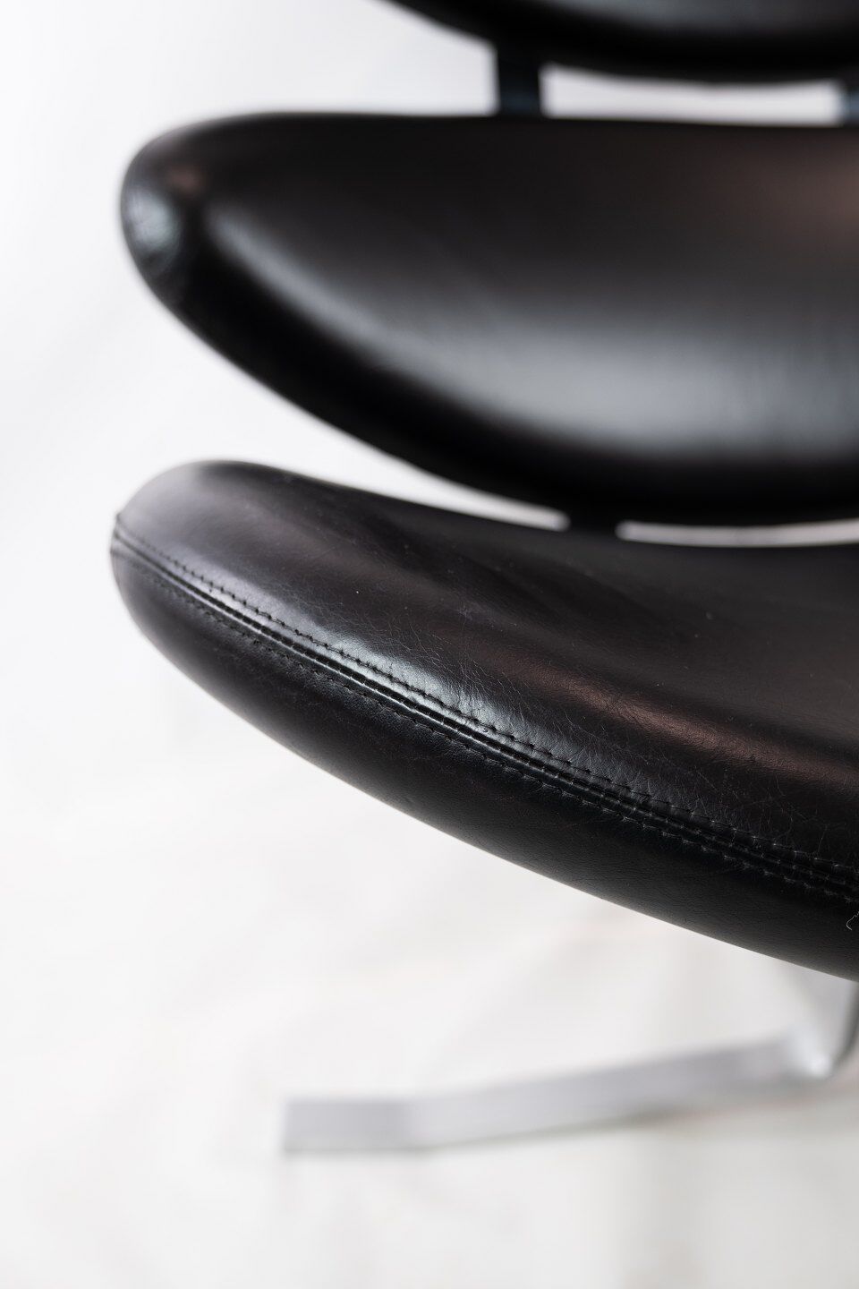 Fauteuil corona modèle EJ 5, conçu par Poul M. Volther en 1964