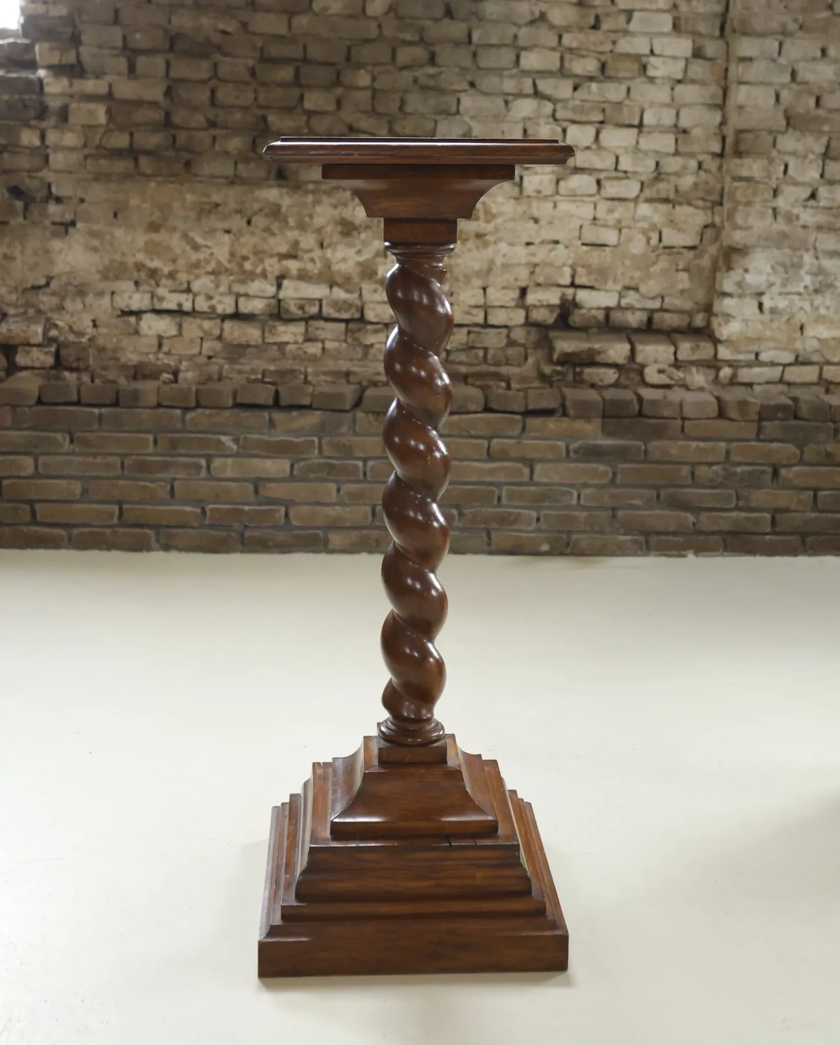 Antique oak barley twist pedestal / plant stand – 109 cm height