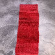Tapis Marocain Beni M'Guild rouge - 94 x 254 cm