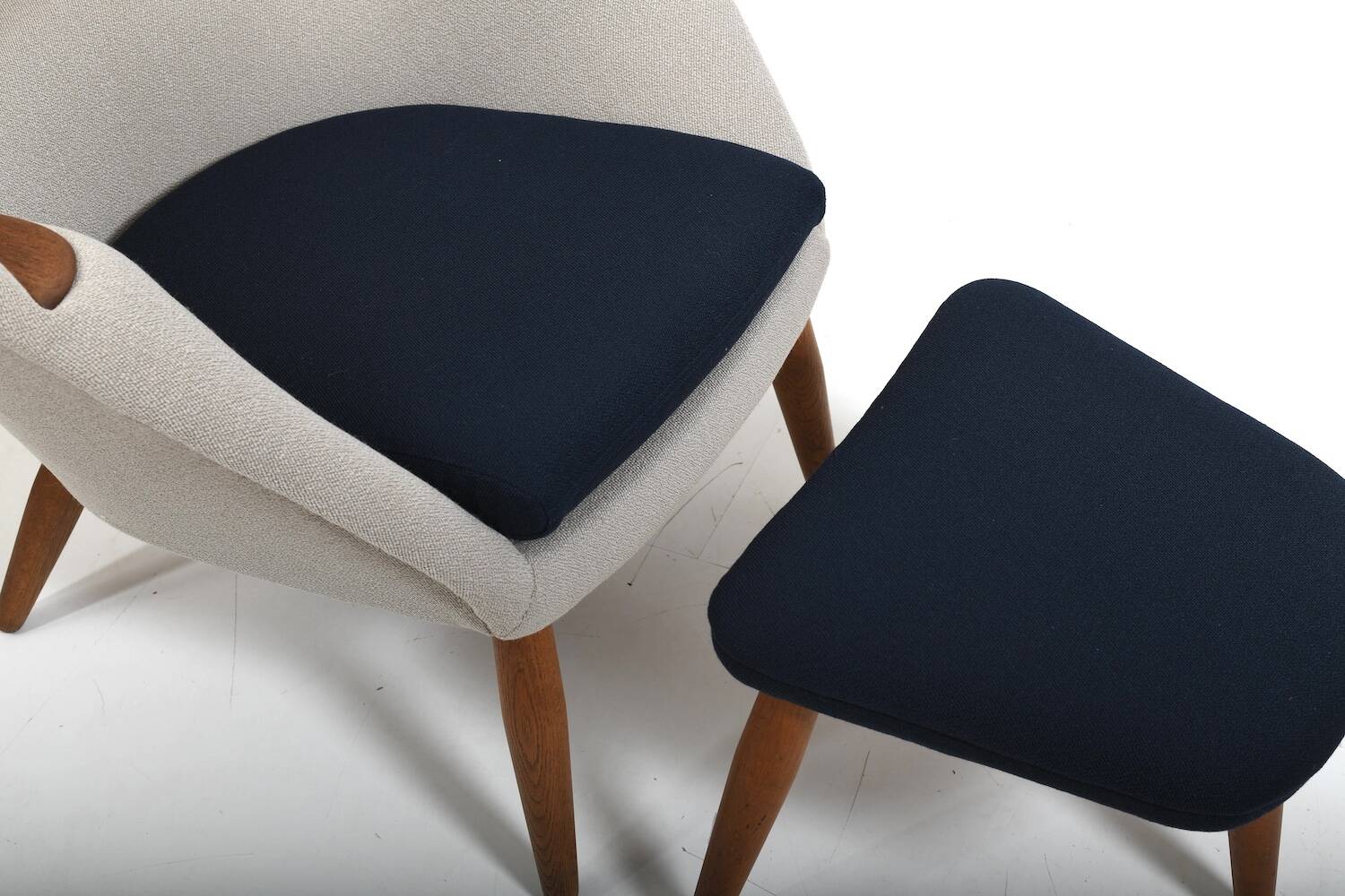 Early ODA Lounge Chair by Arnold Madsen 1950s / New Upholstered