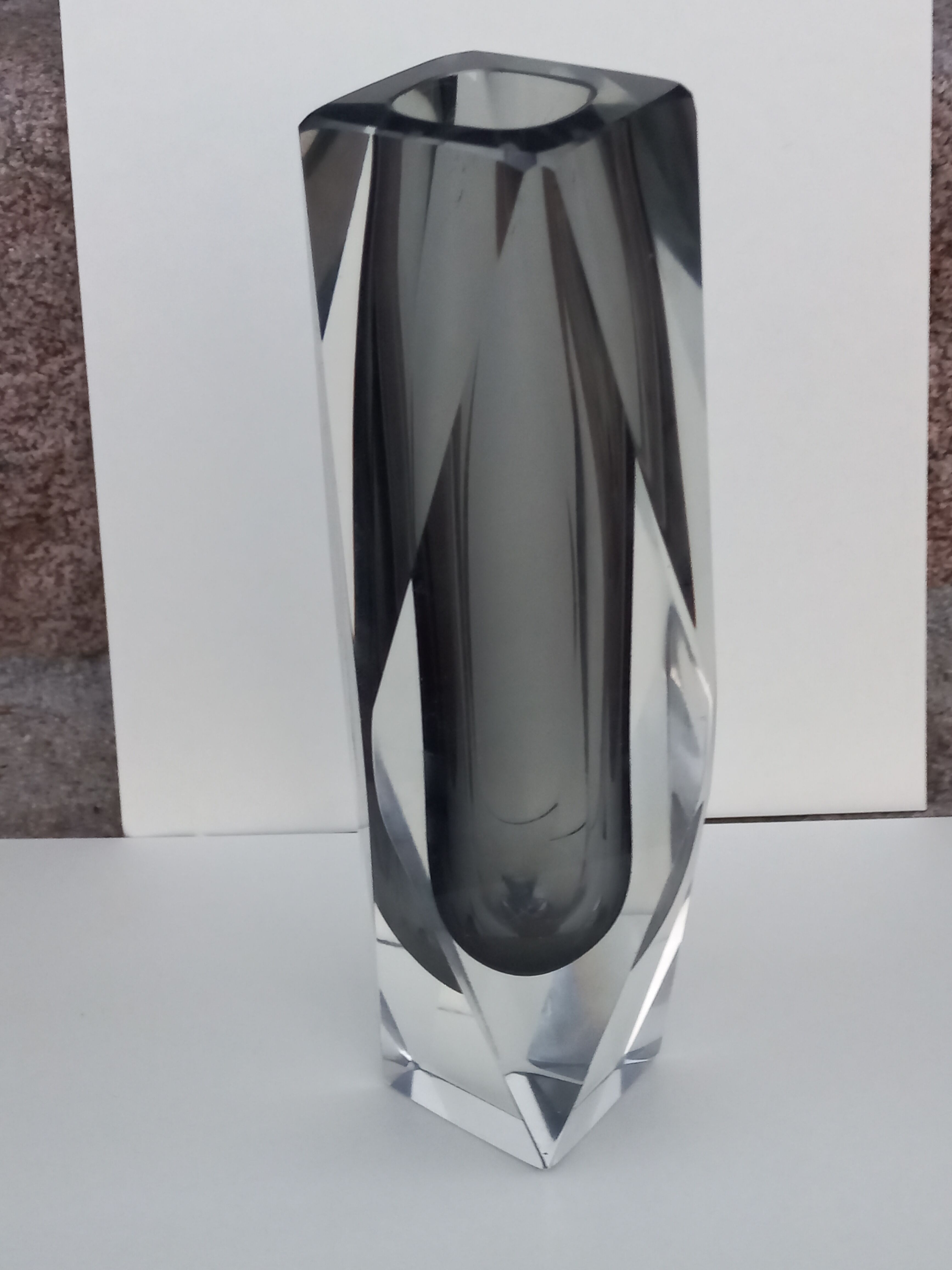 Glass vase Sommerso Murano of the 70s 21cm