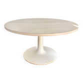 Adjustable tulip foot table