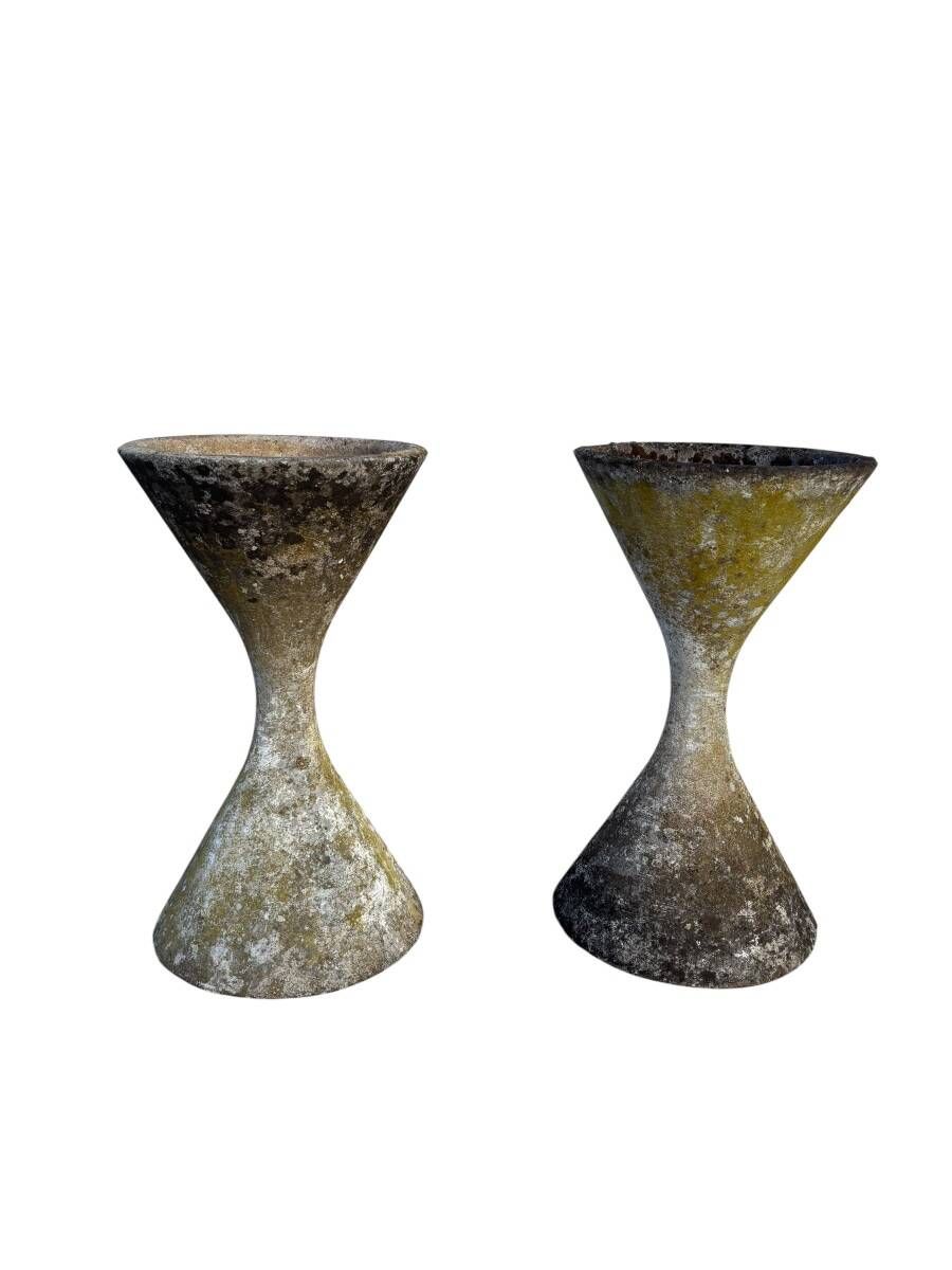 Paire de pot Diabolo par Willy Guhl hauteur 64 cm