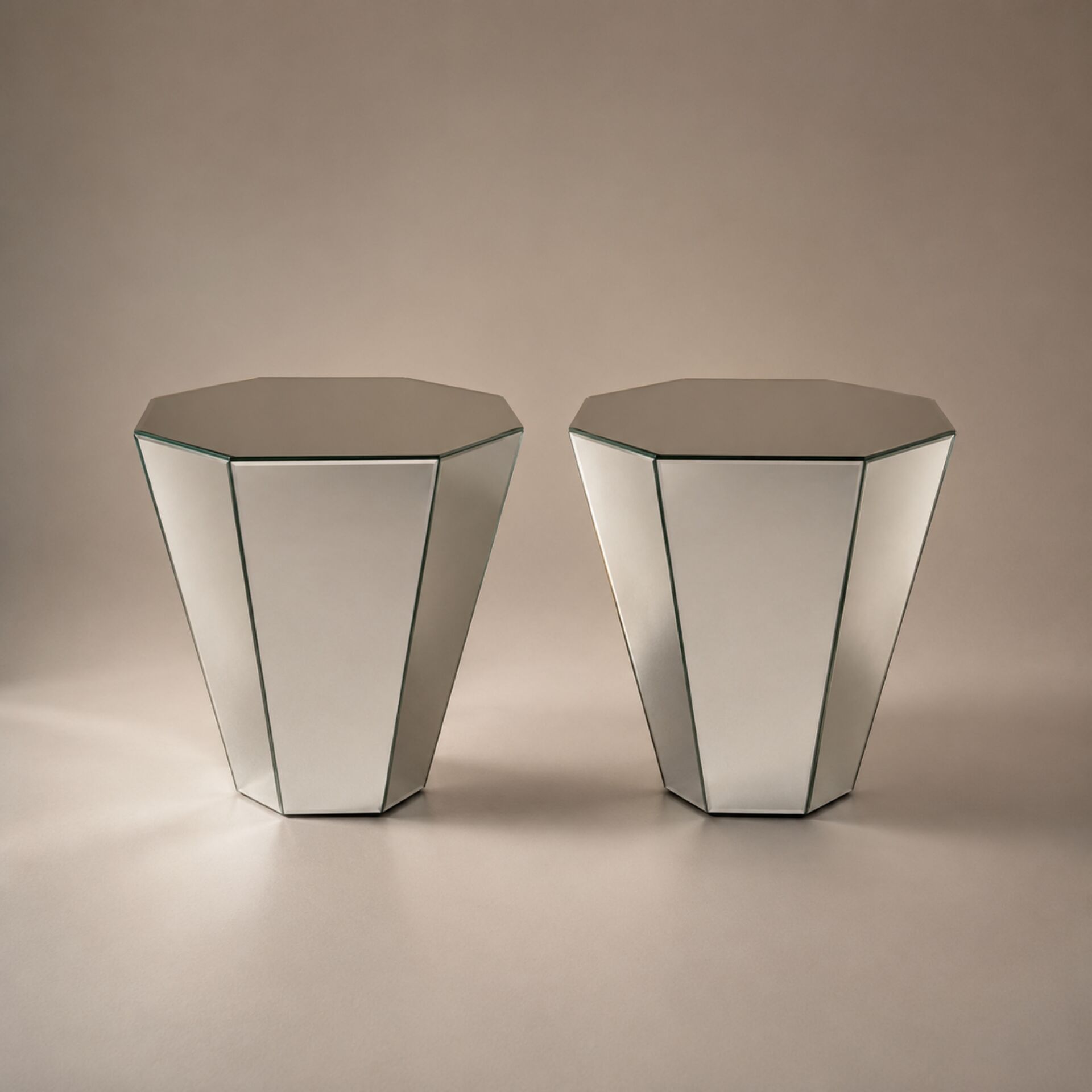 Paire de Tables de chevet catellan italia