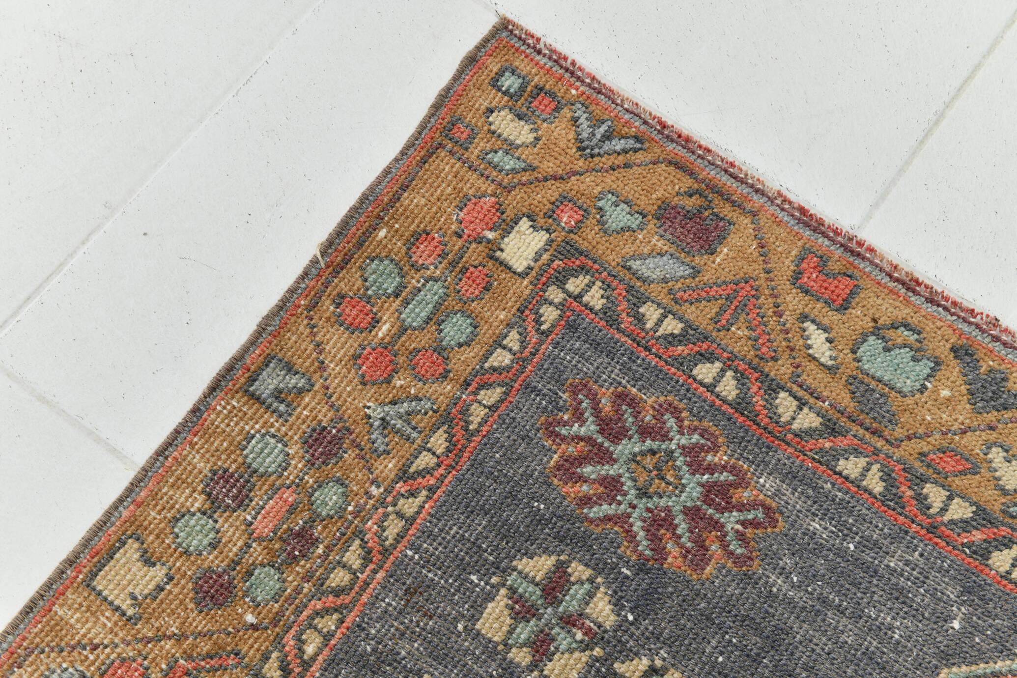 Red & Yellow Turkish Vintage Rug, 109x193Cm