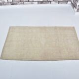 Handwoven Decorative Oushak Rug