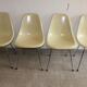 4 chaises coque Eames crème Herman Miller