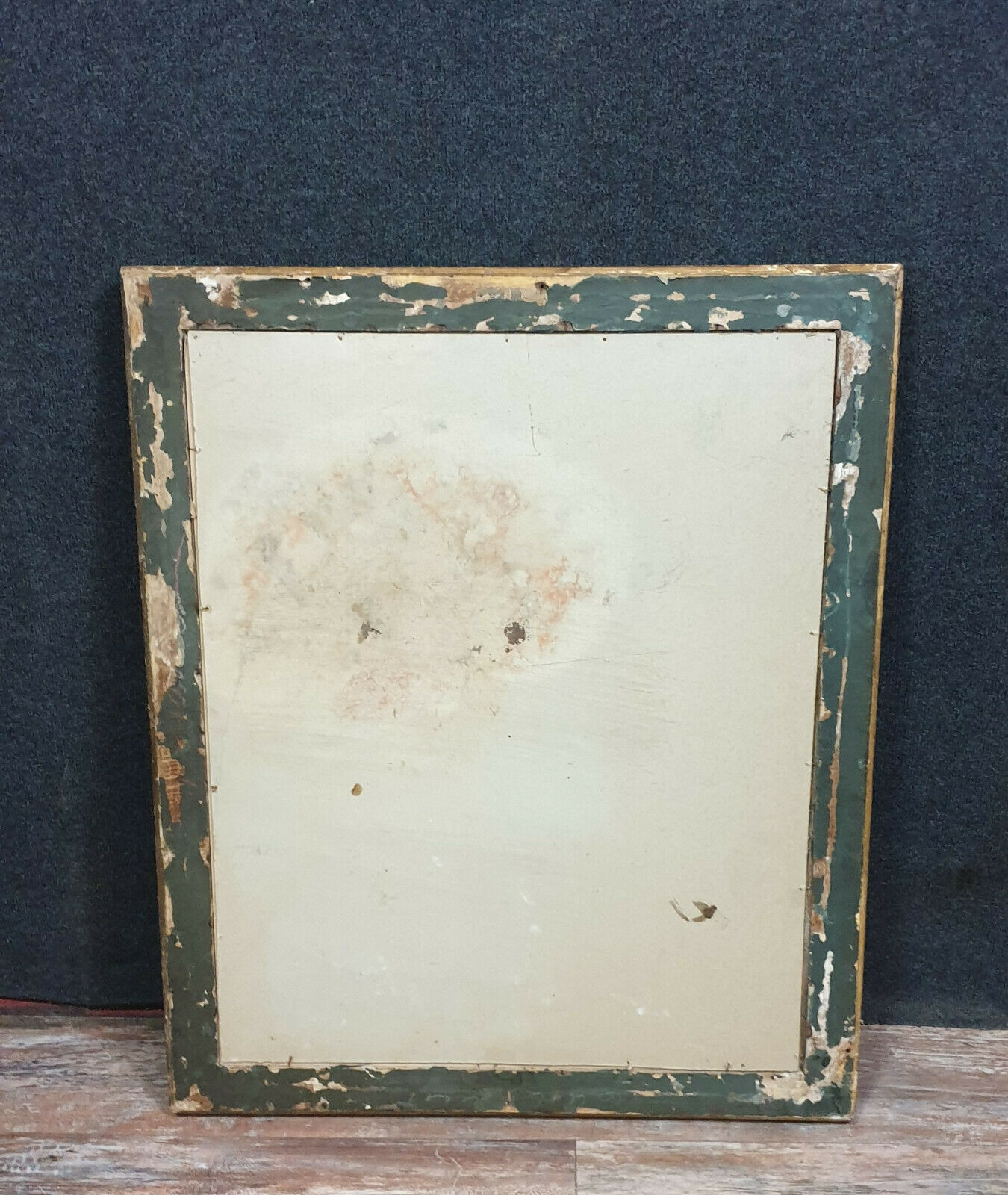 Miroir époque empire en bois doré 70x85cm