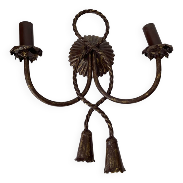 Applique en métal — Beyit