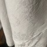 3 white tea towels in damask cotton thread with BN monogram.