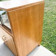 Meuble d'appoint , bar ou HI FI , pieds compas
