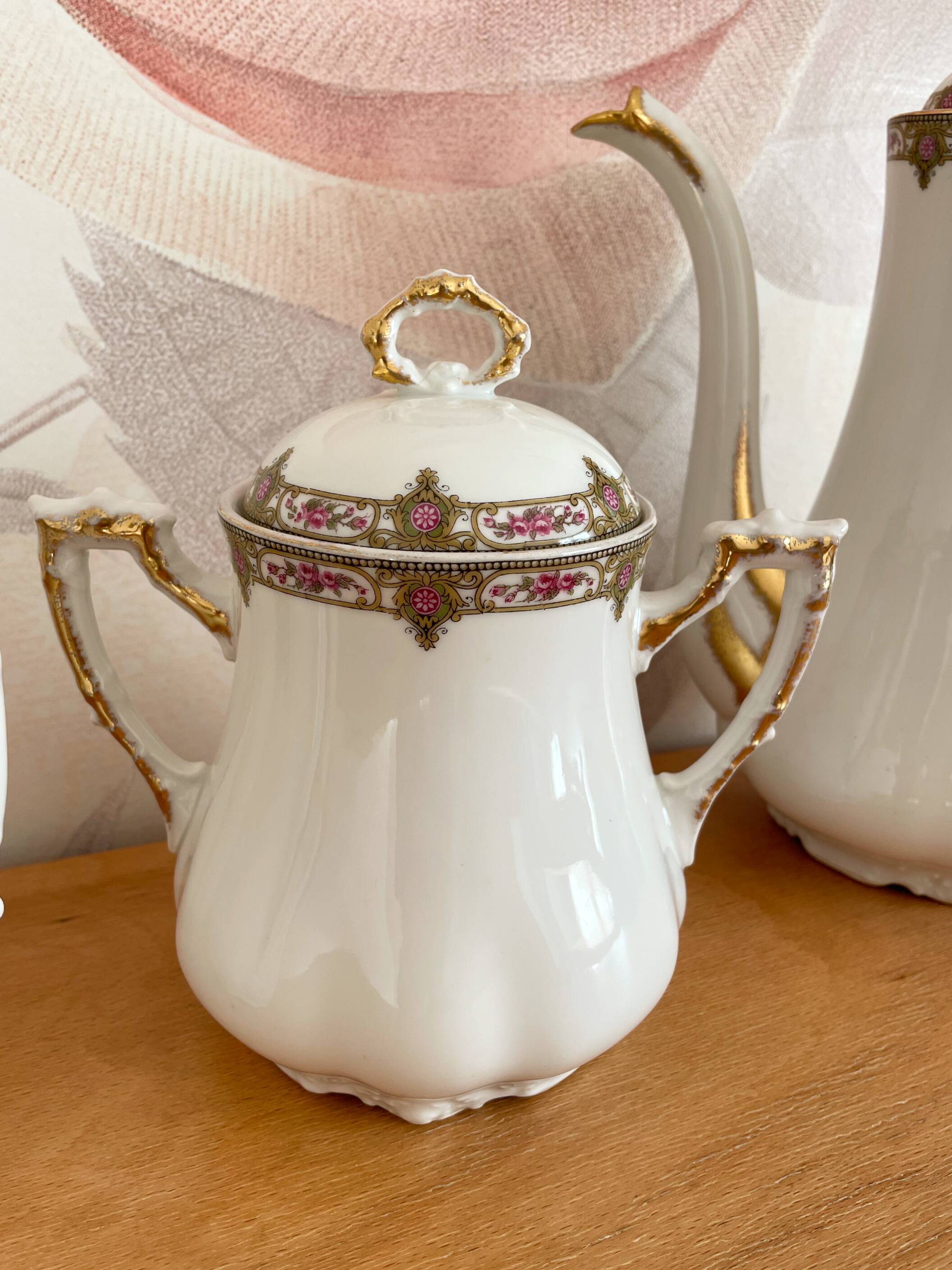 Coffee service in porcelain vignaud limoges - 1950