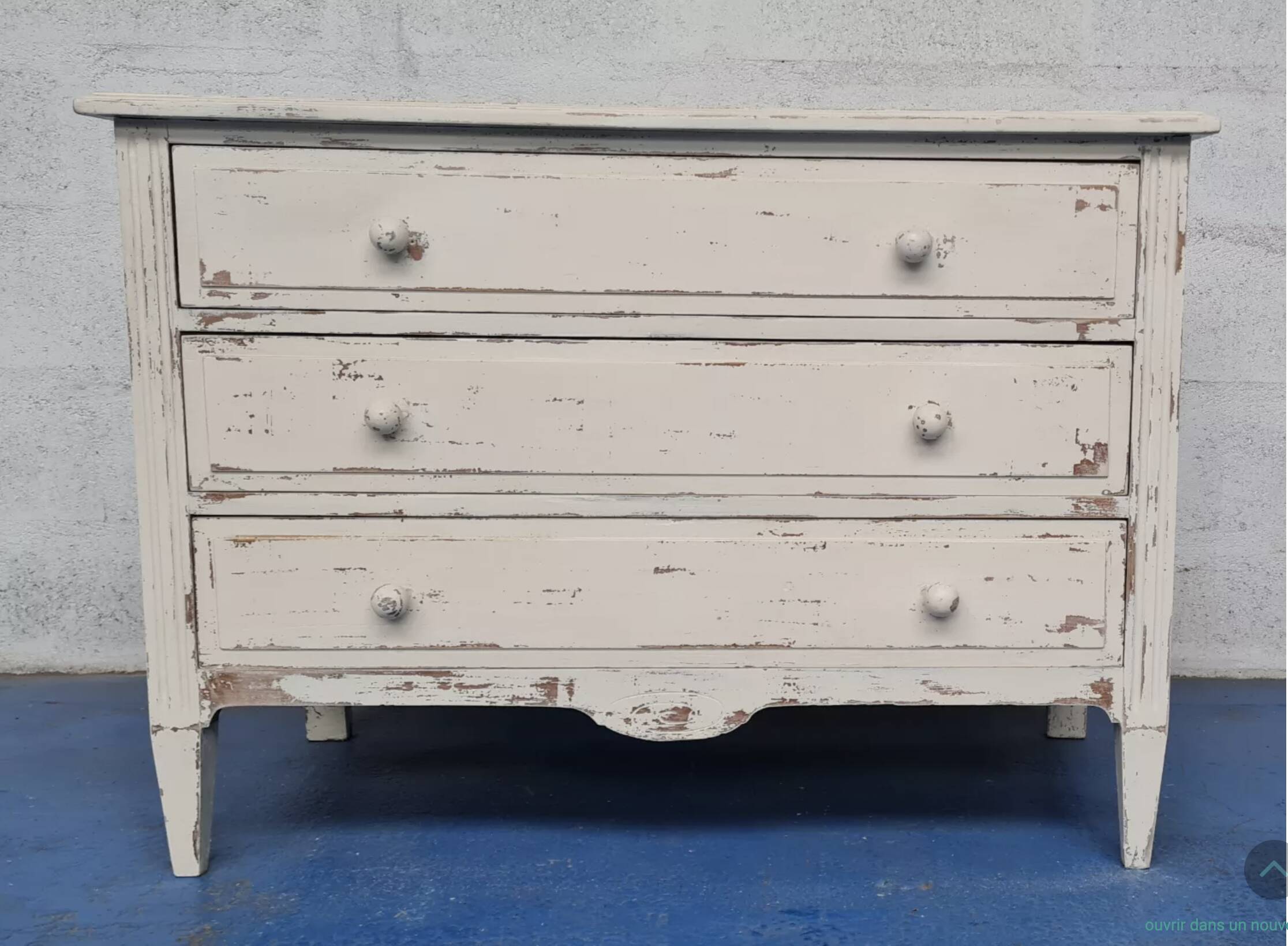 Commode patinée vintage