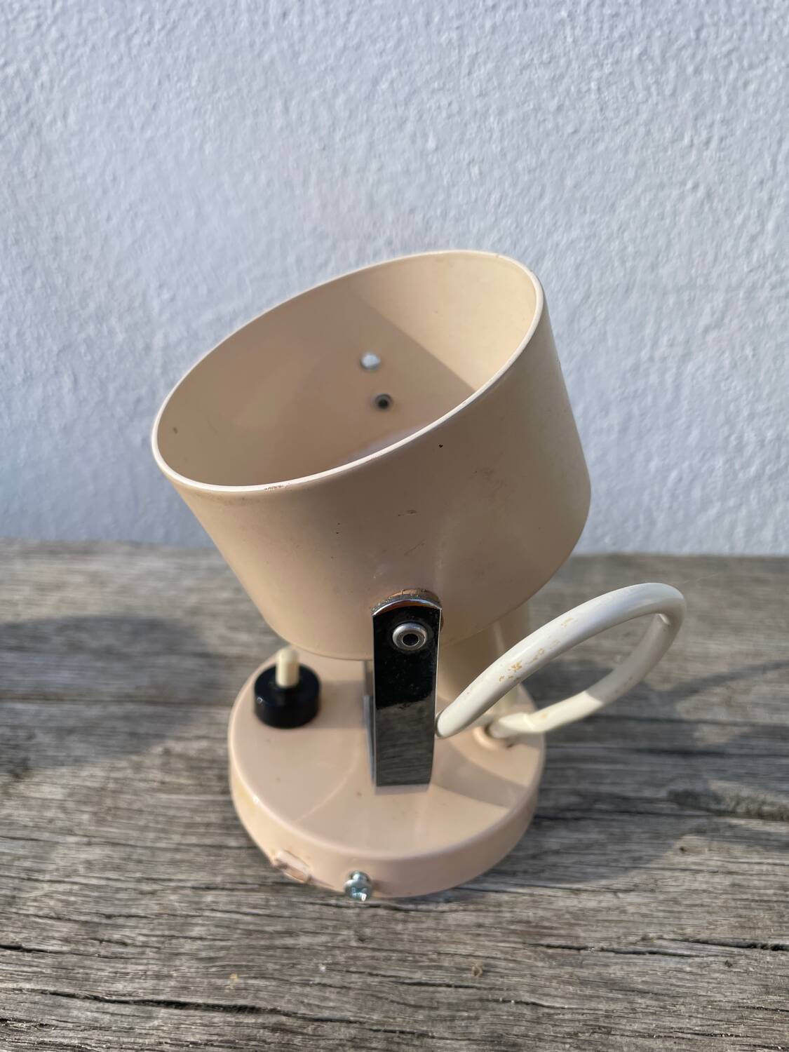 Beige metal wall light Delmas