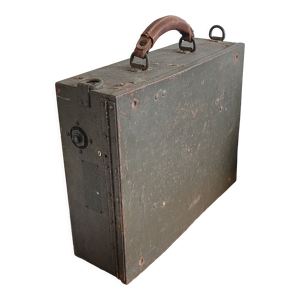 Valise de rangement militaire ancienne