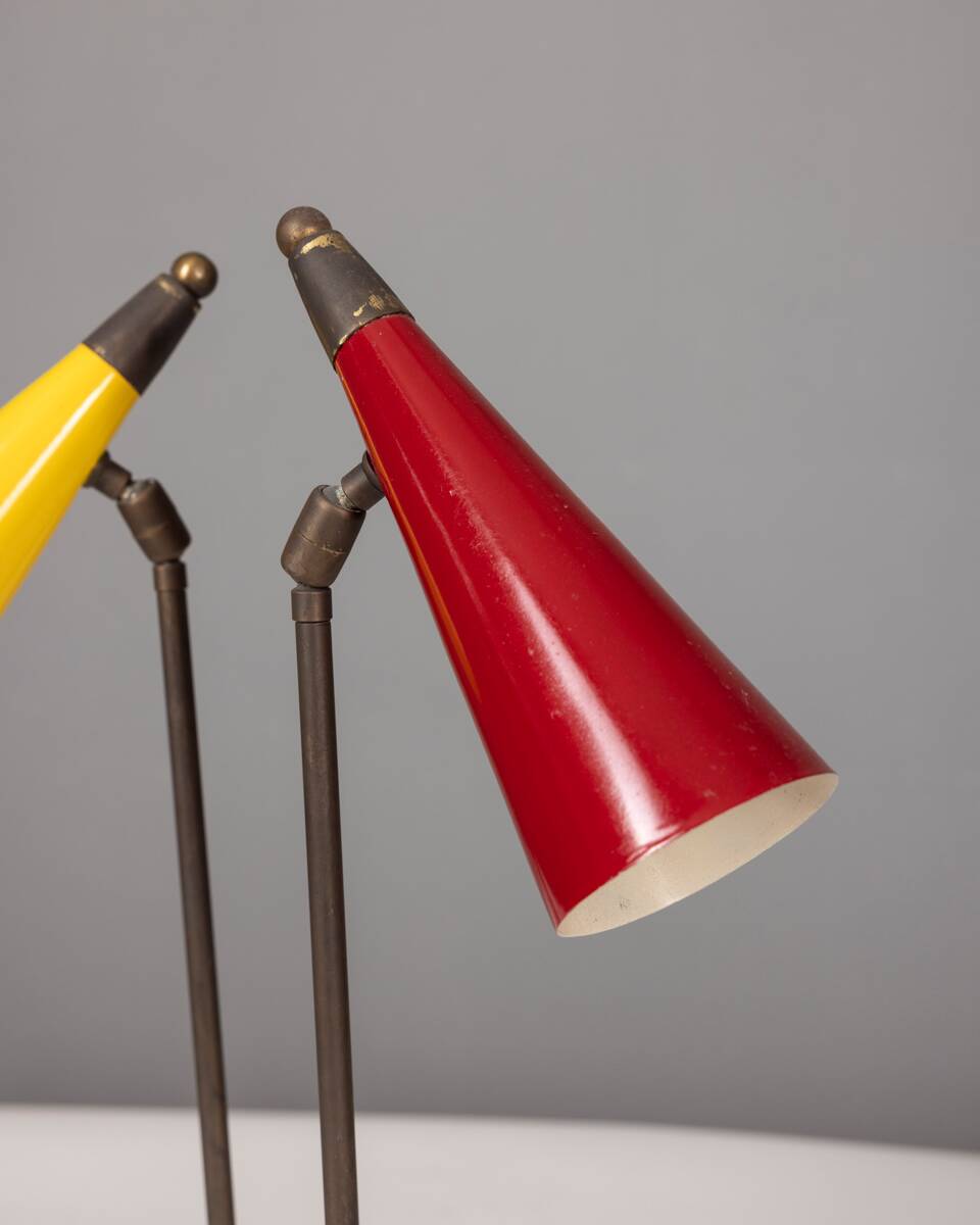 Lampe de table vintage des années 1950, abat-jour conique, design stilnovo