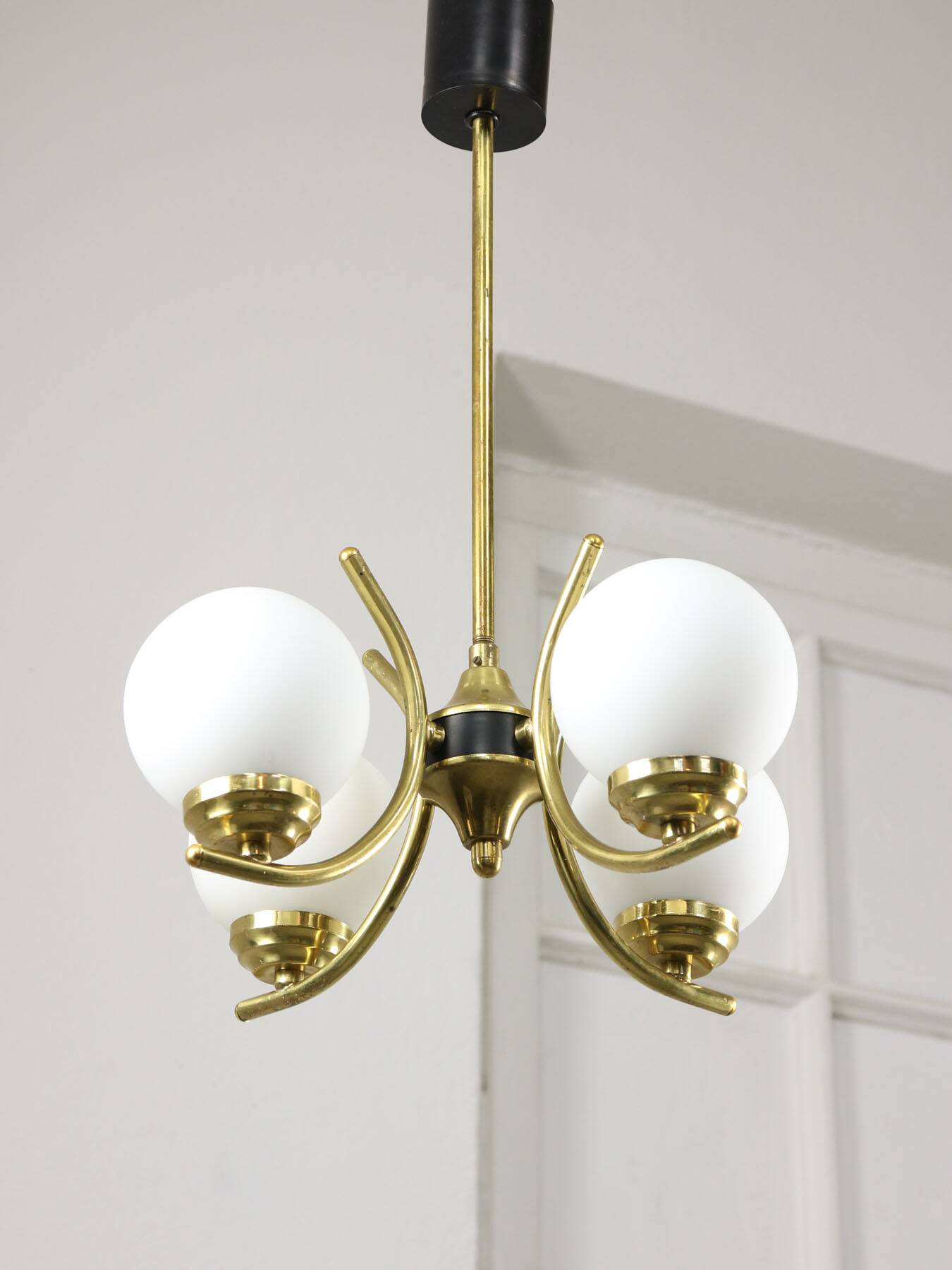 Mid-Century Italian Brass and Opaline Chandelier