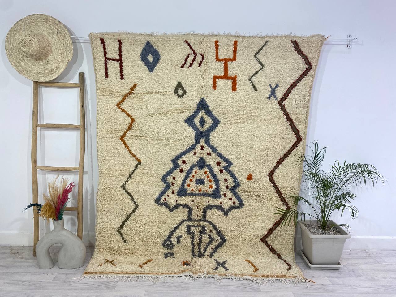 Handcrafted Moroccan Berber carpet 207 x 166 CM