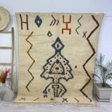 Handcrafted Moroccan Berber carpet 207 x 166 CM