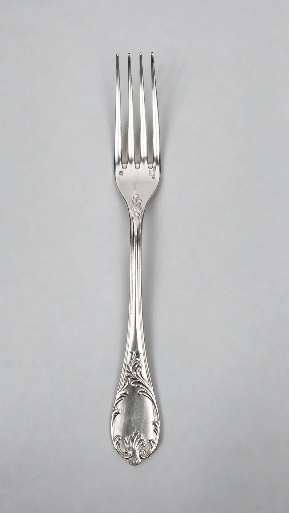 Twelve large table forks Christofle Marly, silver-plated metal.
