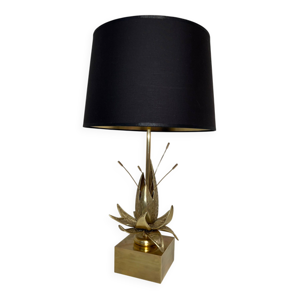 Lampe nénuphar en bronze et laiton attribuée à la Maison Charles. Vers 1970