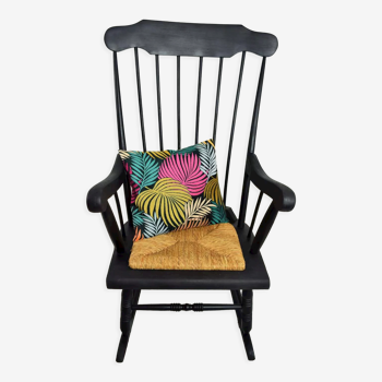 Rocking chair and its cushion