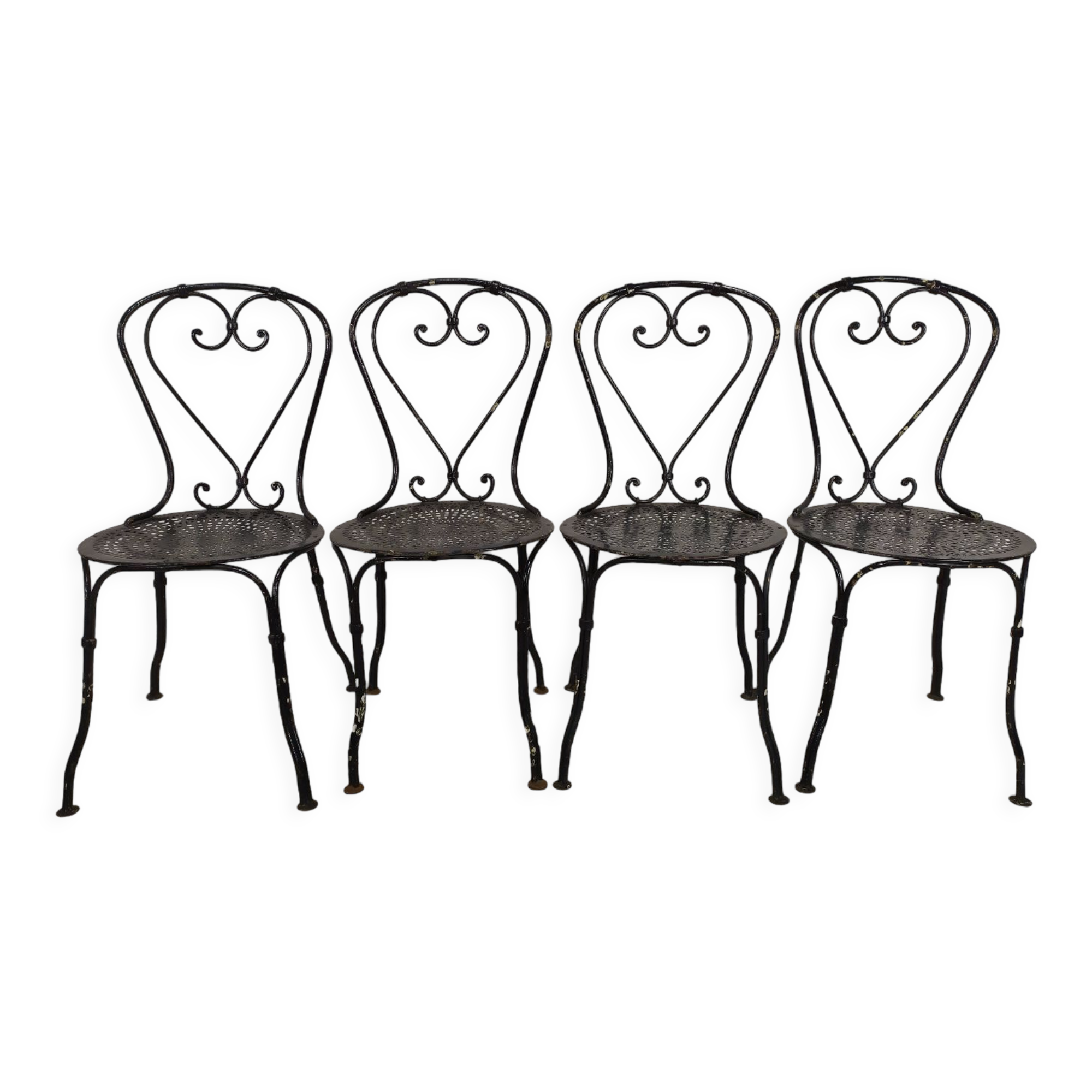 4 wrought iron garden chairs
