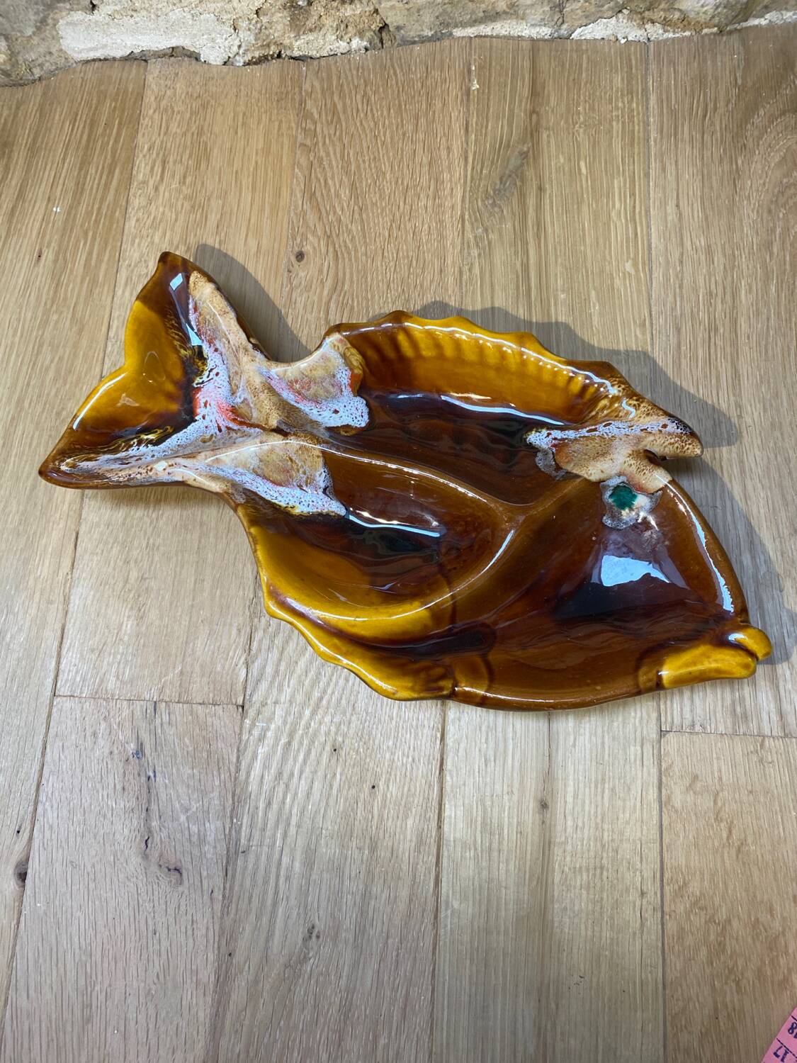 Vintage dish
