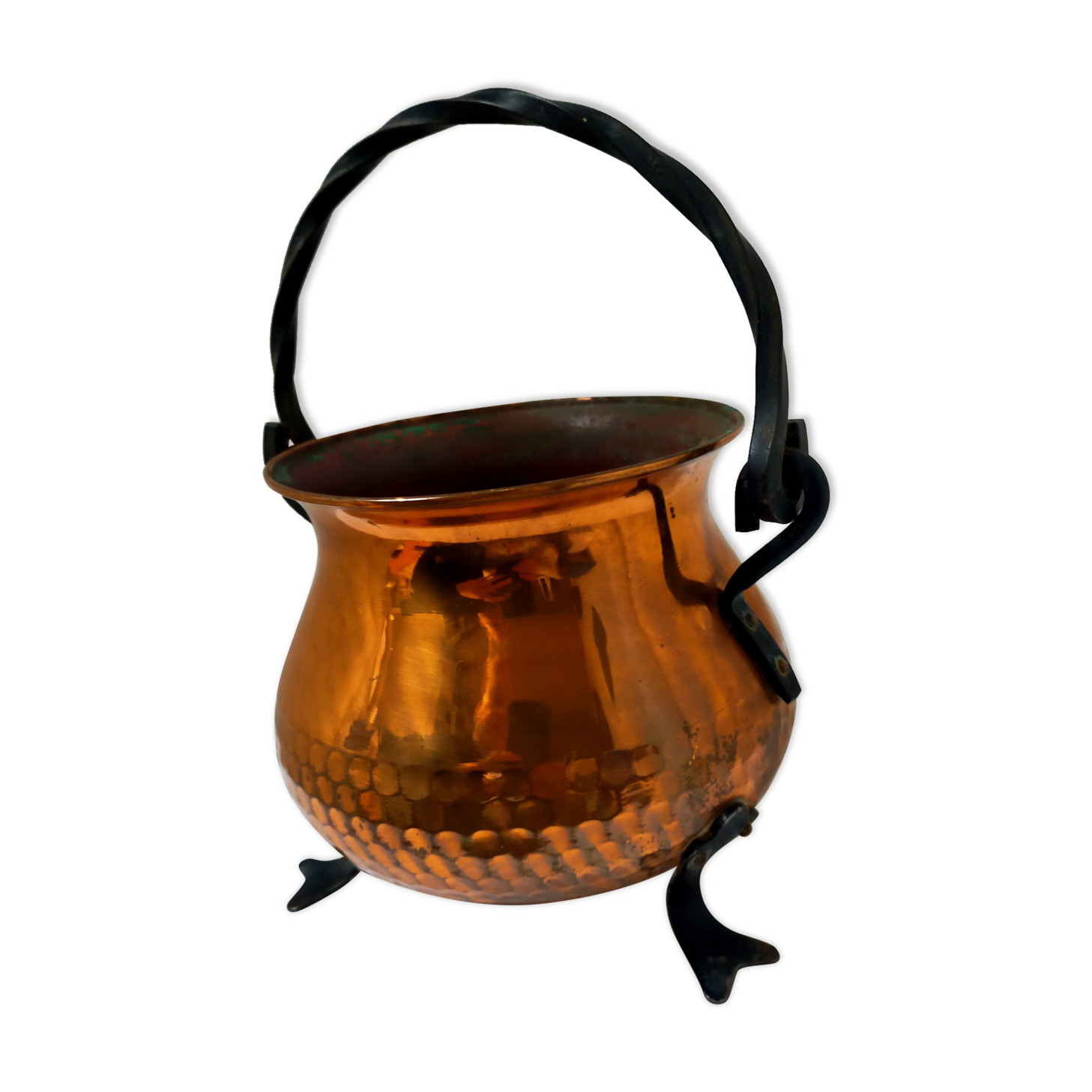 Copper cauldron on feet