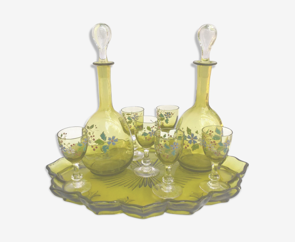Service à liqueur en verre émaillé