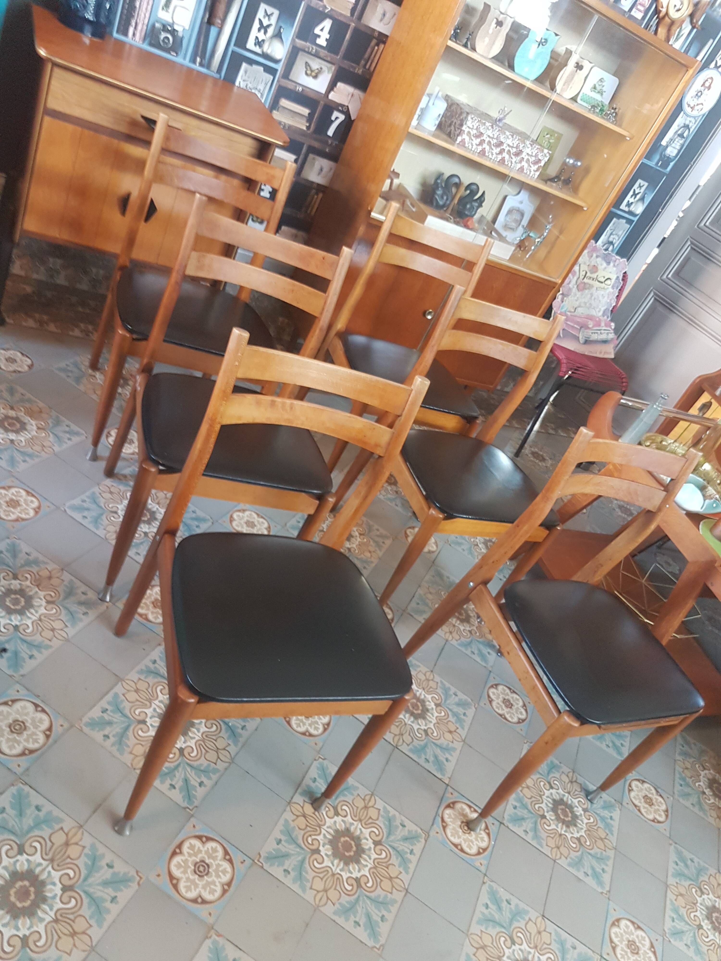 6 vintage leatherette chairs and wood