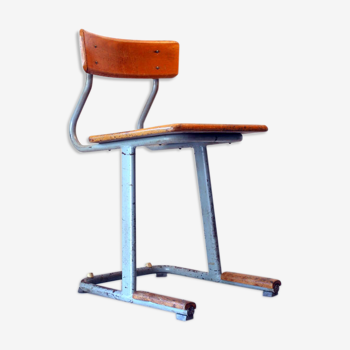 Chaise d'écolier en bois et métal années 50