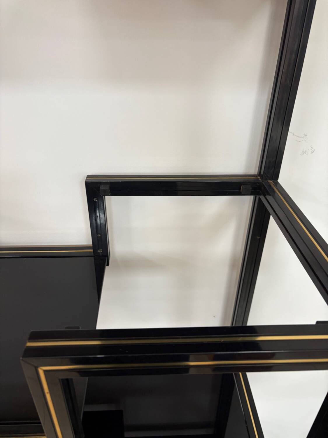 Pierre Vandel Paris shelf, black and gold, 1970s, France