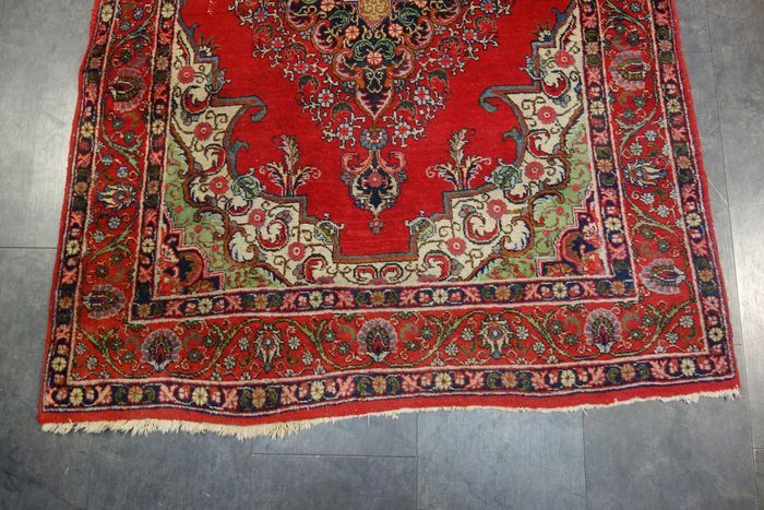 Tabriz Persian Carpet - 210x138 cm