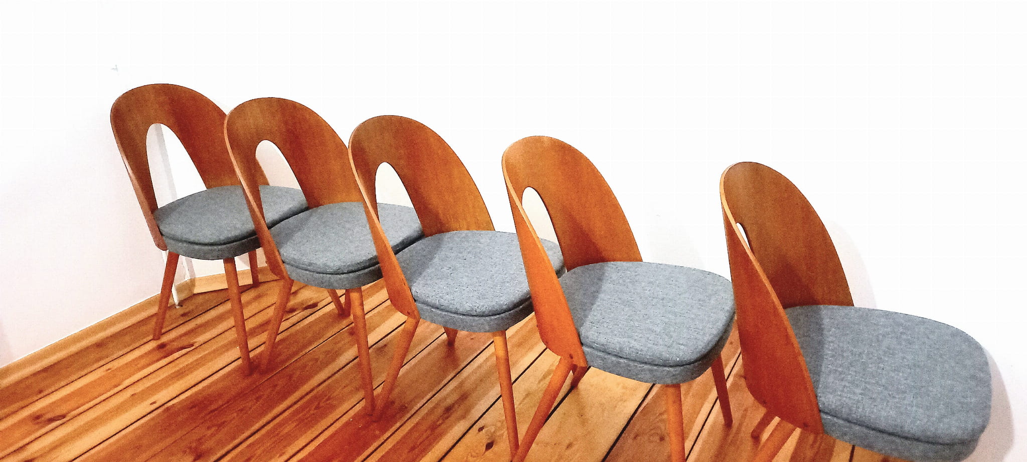 Set of five chairs, design. A. Suman, Tatra Nabytok, Czechoslovakia, 60s