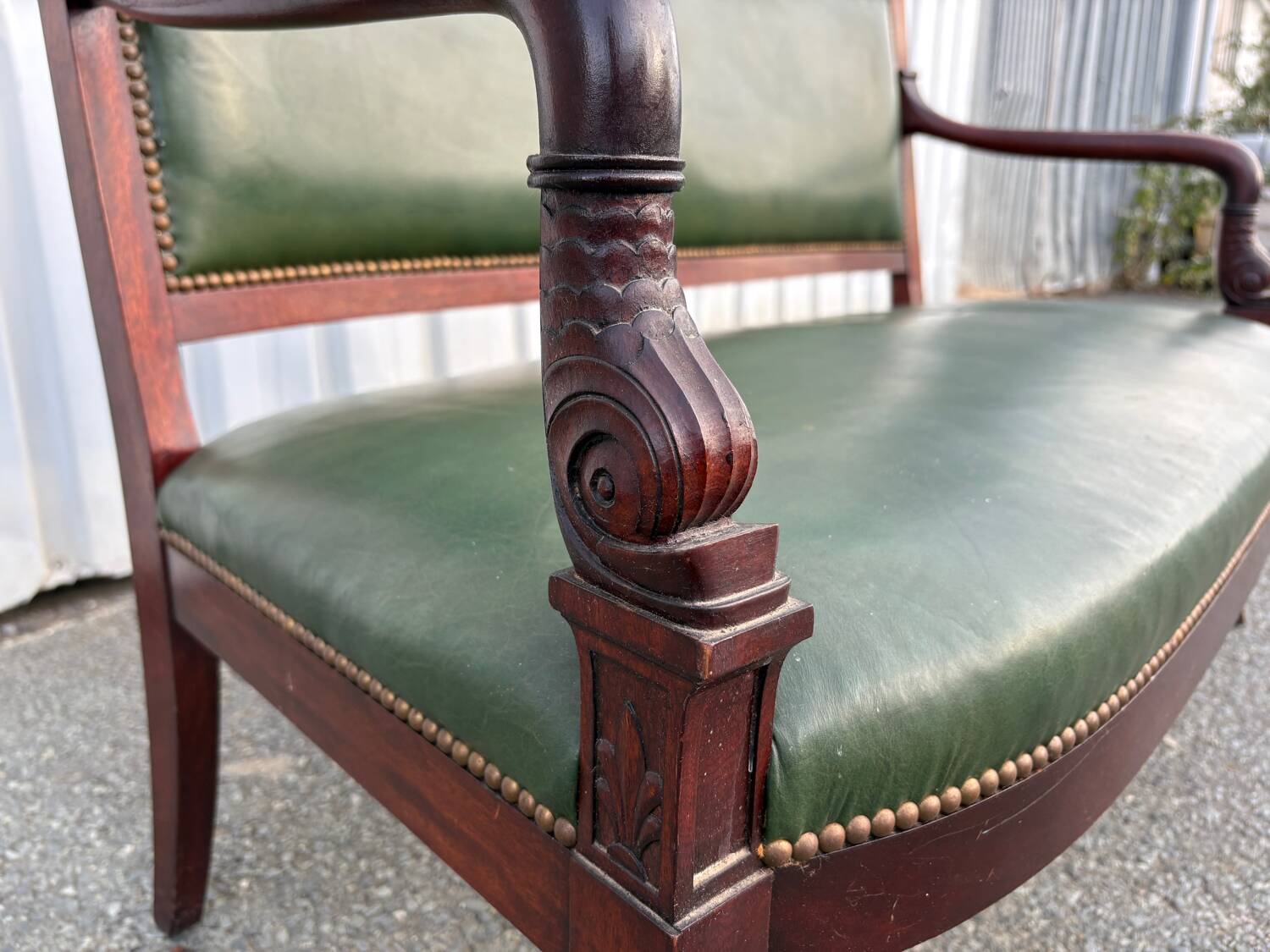 Empire style bench in mahogany and green leather