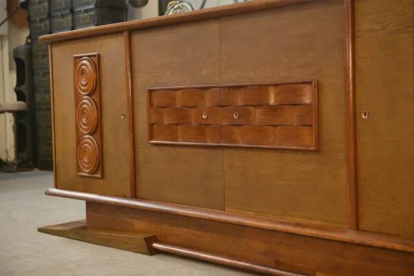 Grand buffet en chêne 1940’s