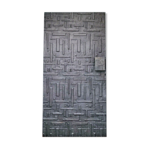 Porte d'entrée Brutaliste en cuivre,