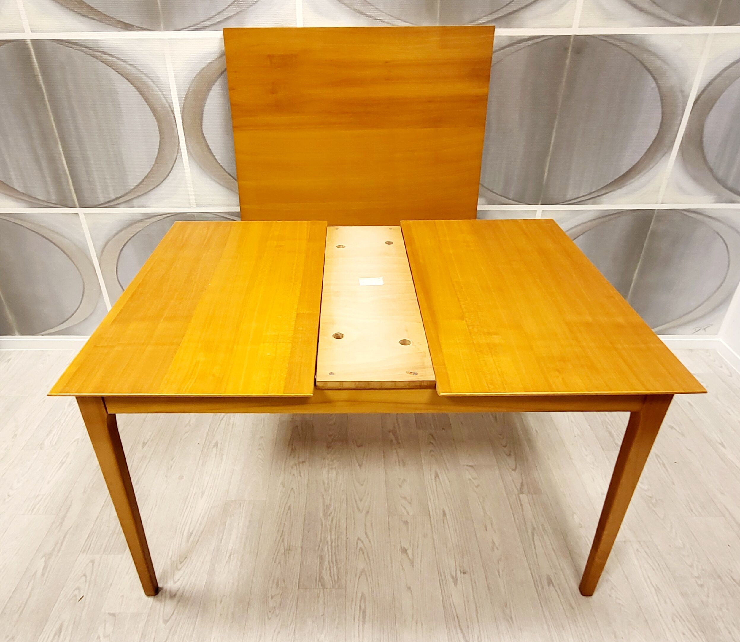 Large extendable table Lübke to 220 cm