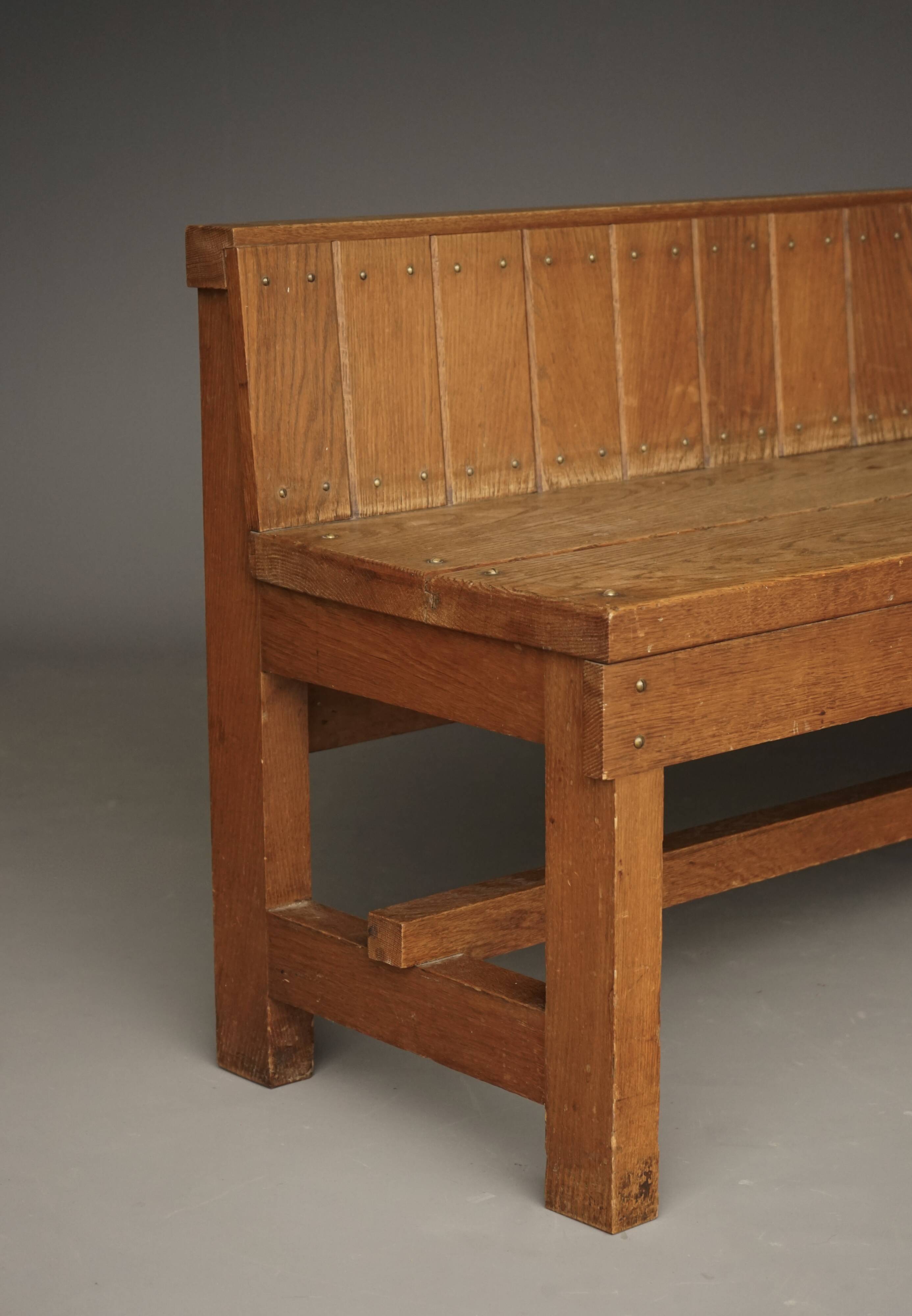 Dutch Traditionalist oak bench, Delft School. 1920s