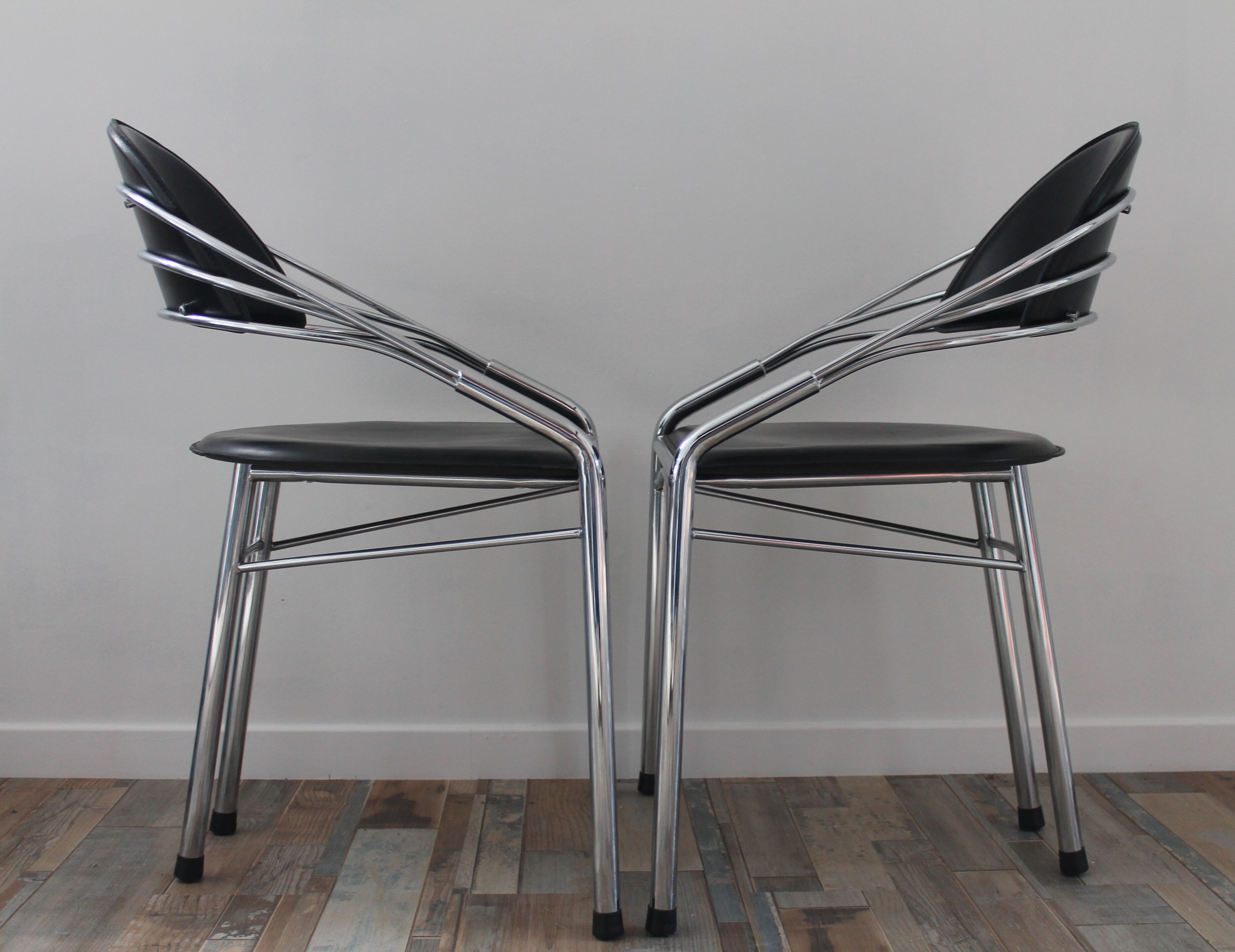 Set of 2 chairs Italian design, 1970