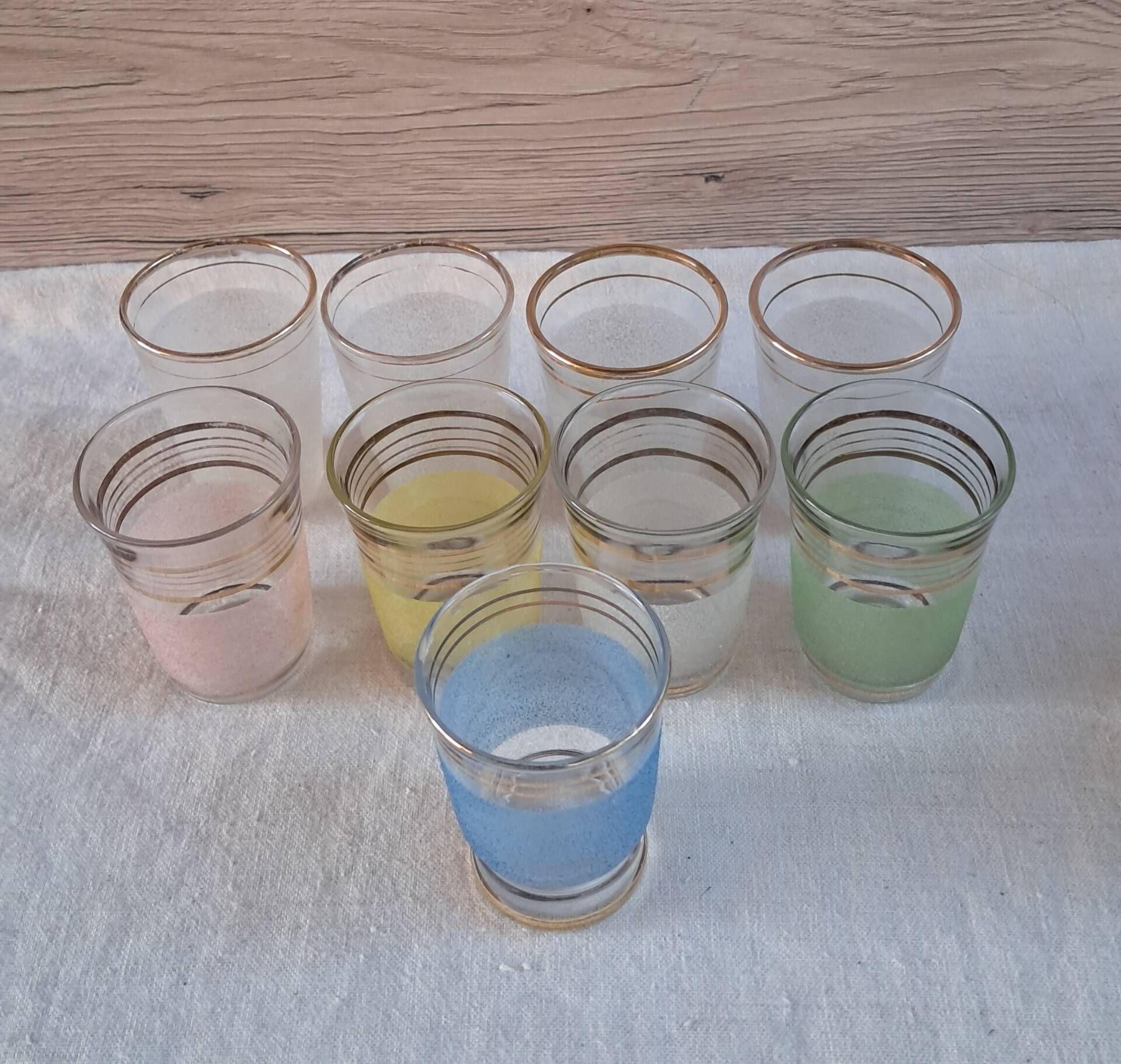 Vintage liqueur service from the 50s/60s — Decanter, 9 pastel glasses & tray