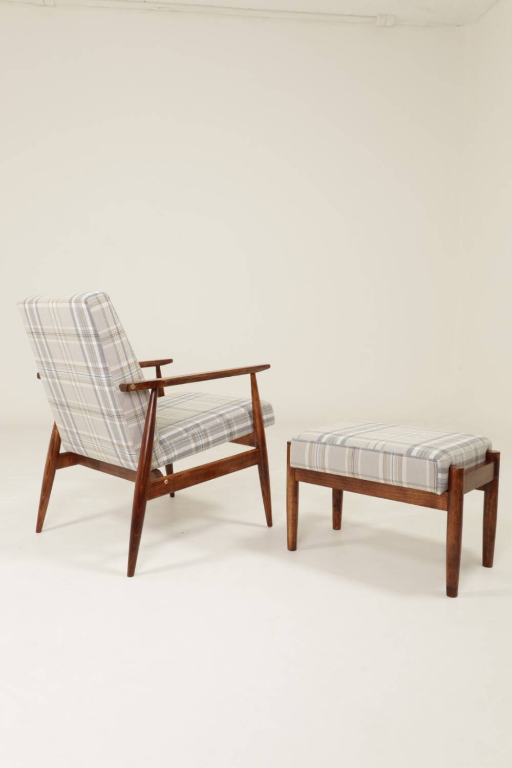 Ensemble fauteuil et repose-pieds vintage Tartan Royal Design Mid Century Style